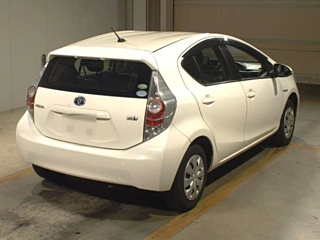 TOYOTA AQUA 2014