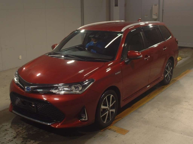 TOYOTA COROLLA FIELDER 2019