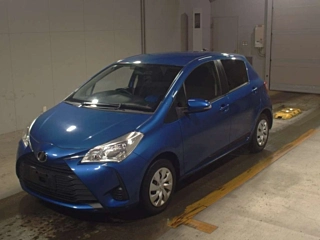 TOYOTA VITZ 2018