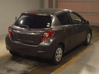 TOYOTA VITZ 2014
