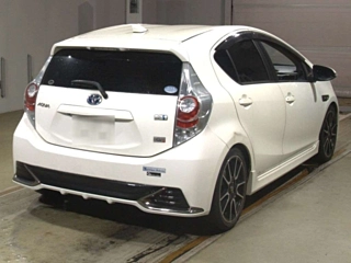 TOYOTA AQUA 2014