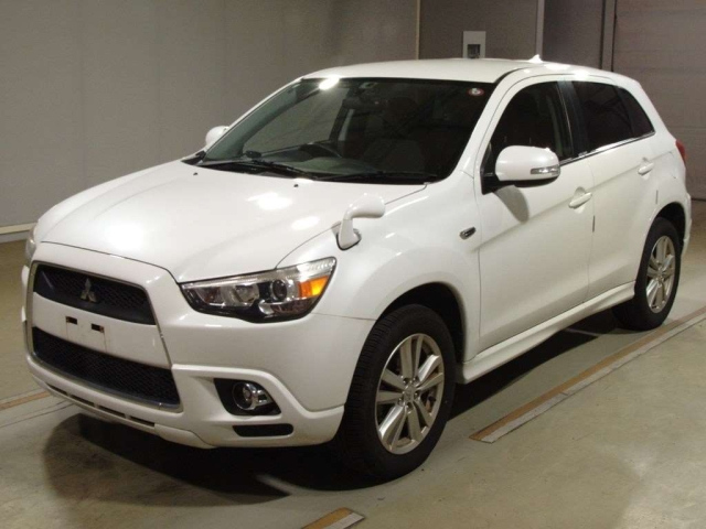 MITSUBISHI RVR 2012