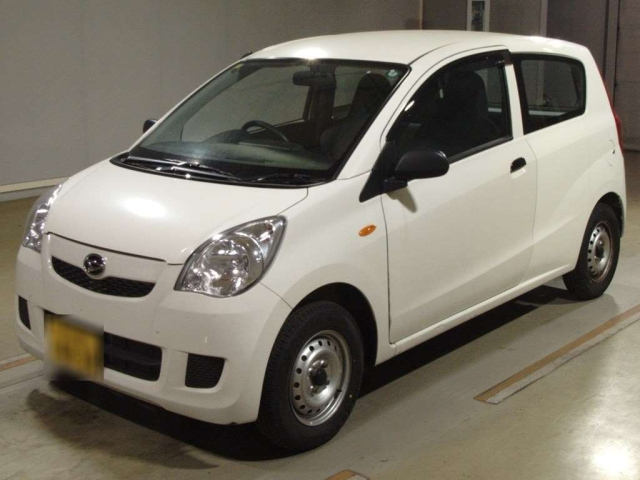 DAIHATSU MIRA 2015