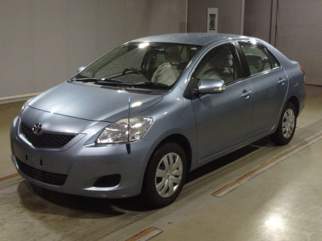 TOYOTA BELTA 2009