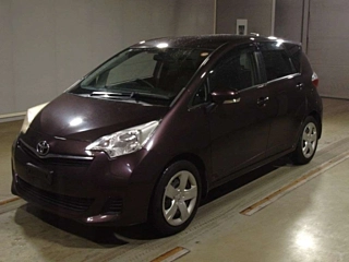 TOYOTA RACTIS 2011