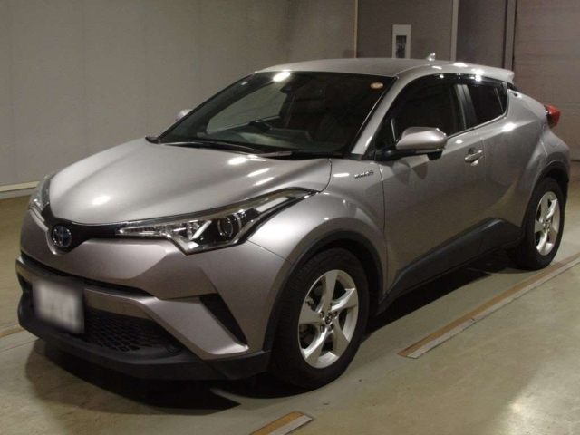TOYOTA C-HR 2017