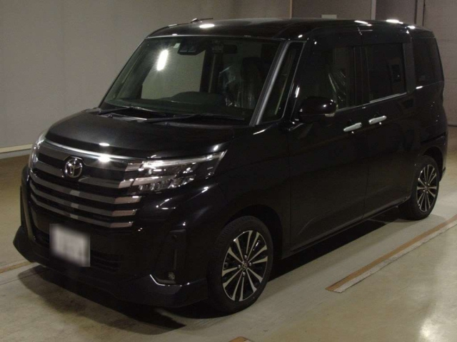 TOYOTA ROOMY 2023