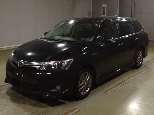 TOYOTA COROLLA FIELDER 2014