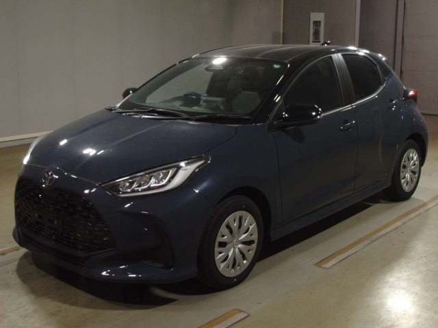 TOYOTA YARIS 2024