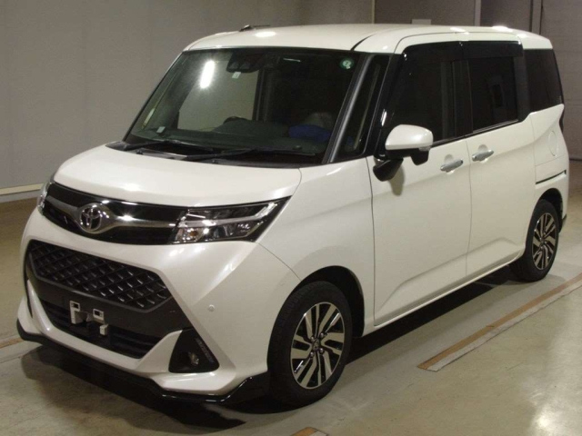 TOYOTA TANK 2020