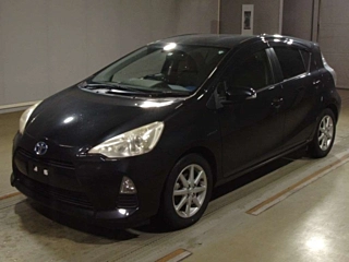 TOYOTA AQUA 2012
