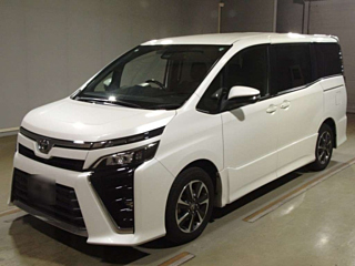 TOYOTA VOXY 2021