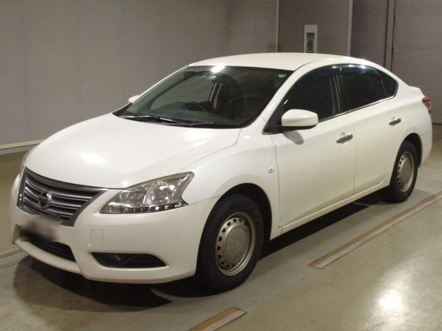 NISSAN SYLPHY 2016