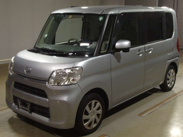 DAIHATSU TANTO 2016
