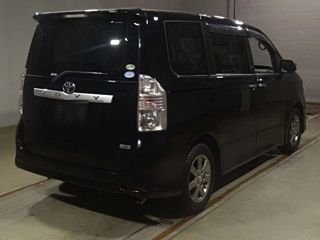 TOYOTA VOXY 2008
