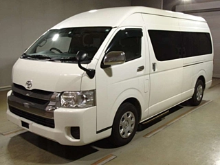 TOYOTA HIACE 2020