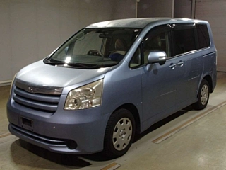 TOYOTA NOAH 2008
