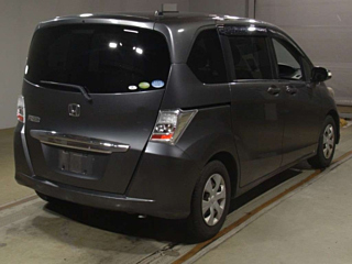 HONDA FREED 2012