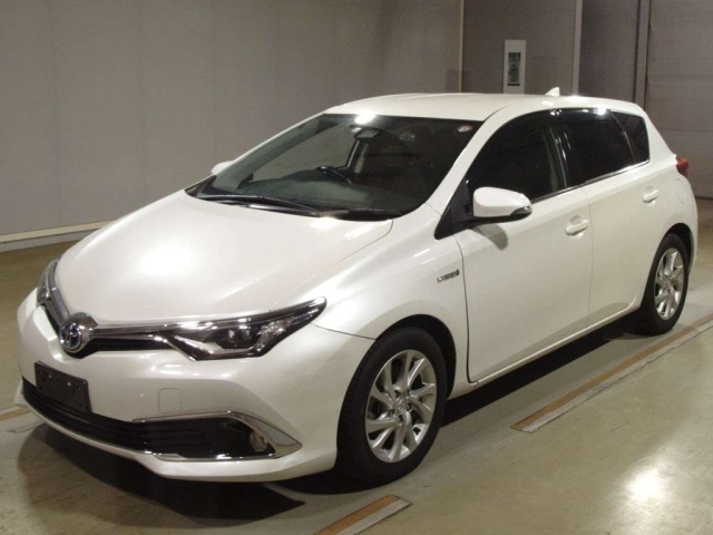 TOYOTA AURIS 2018