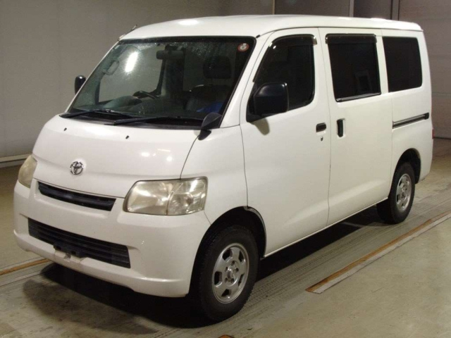 TOYOTA LITE ACE VAN 2016