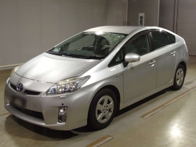 TOYOTA PRIUS 2011