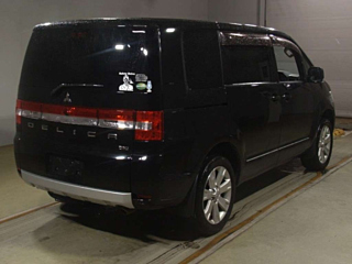 MITSUBISHI DELICA D5 2018