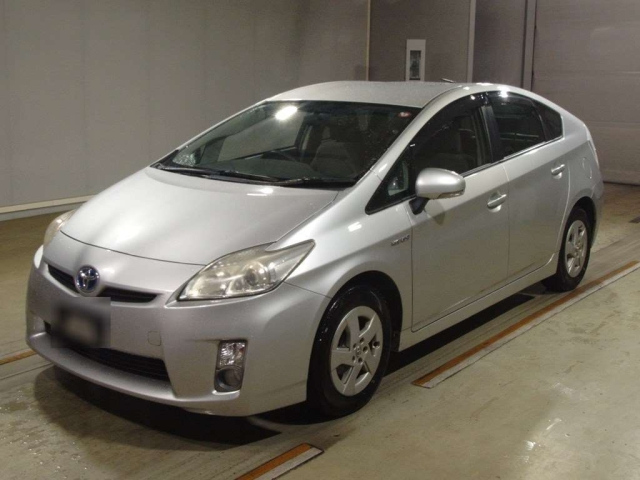 TOYOTA PRIUS 2010