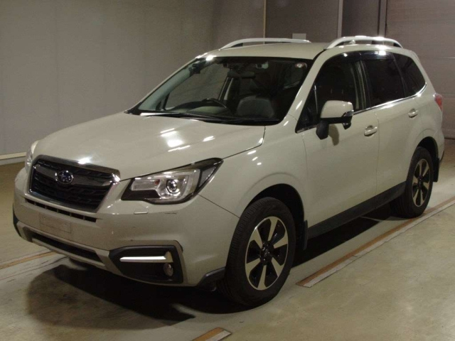 SUBARU FORESTER 2016