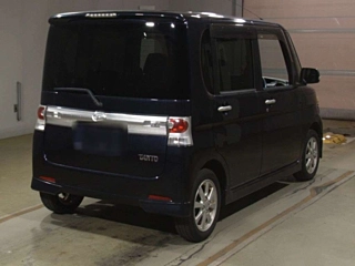 DAIHATSU TANTO 2009