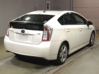 TOYOTA PRIUS 2012