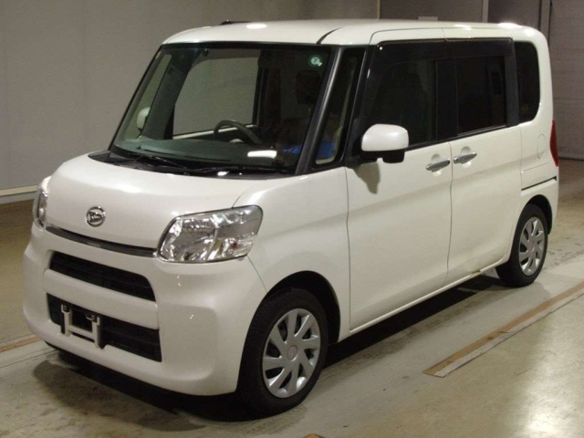 DAIHATSU TANTO 2016