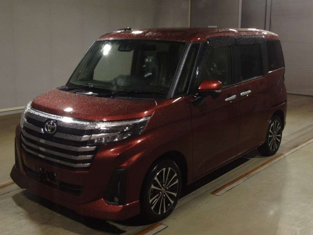 TOYOTA ROOMY 2022
