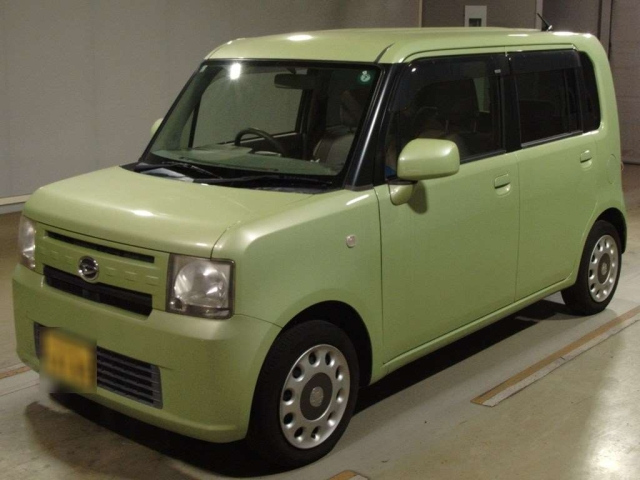 DAIHATSU MOVE CONTE 2013