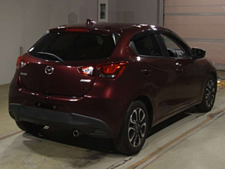 MAZDA DEMIO 2017