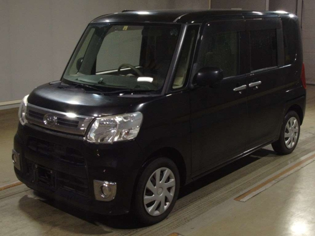 DAIHATSU TANTO 2014