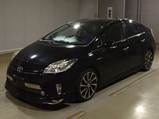 TOYOTA PRIUS 2014