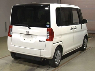 DAIHATSU TANTO 2016