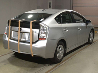 TOYOTA PRIUS 2011