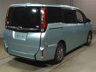 TOYOTA ESQUIRE 2015