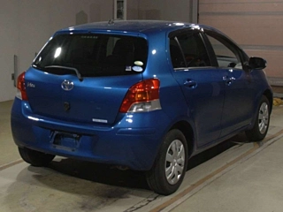 TOYOTA VITZ 2009