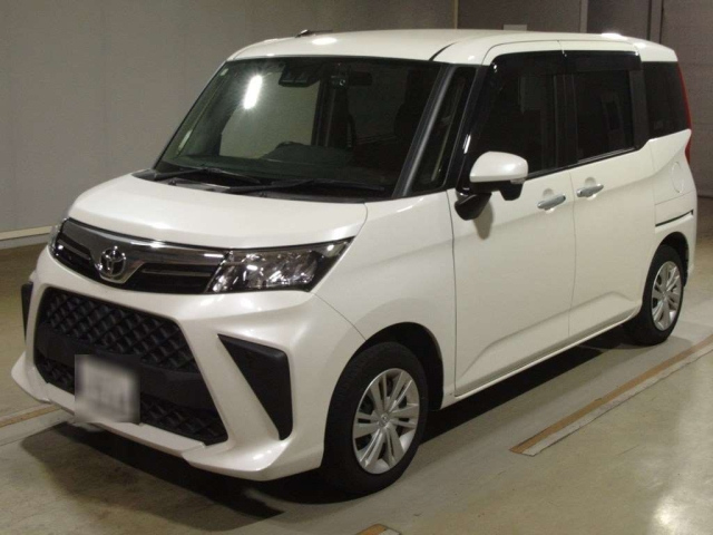 TOYOTA ROOMY 2021