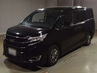TOYOTA NOAH 2020