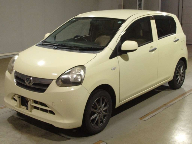 DAIHATSU MIRA E S 2013