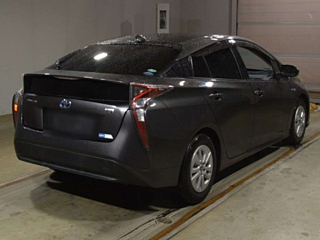 TOYOTA PRIUS 2016