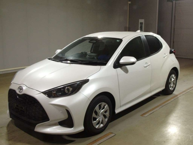 TOYOTA YARIS 2024