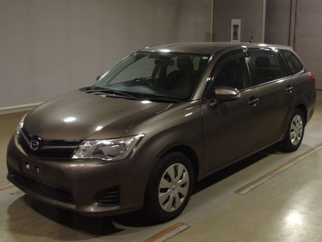TOYOTA COROLLA FIELDER 2015