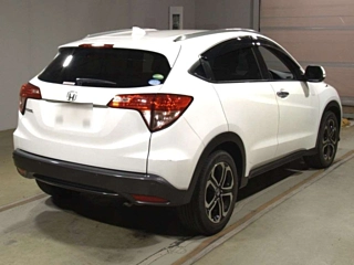 HONDA VEZEL 2015