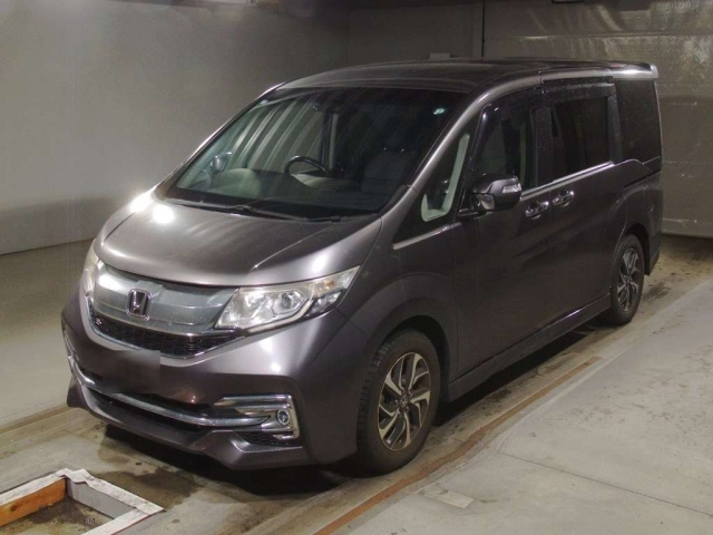HONDA STEP WAGON 2015