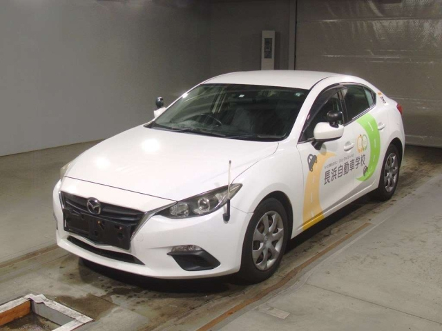 MAZDA AXELA 2015