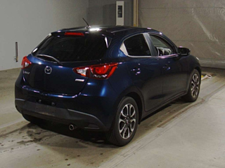 MAZDA DEMIO 2015